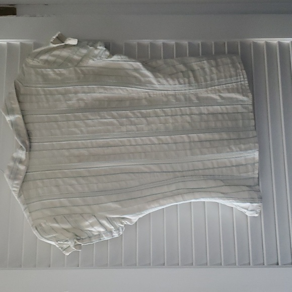 Top - Picture 4 of 4